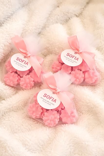 Sabonete de mini florzinhas — lembrancinha hanami personalizável